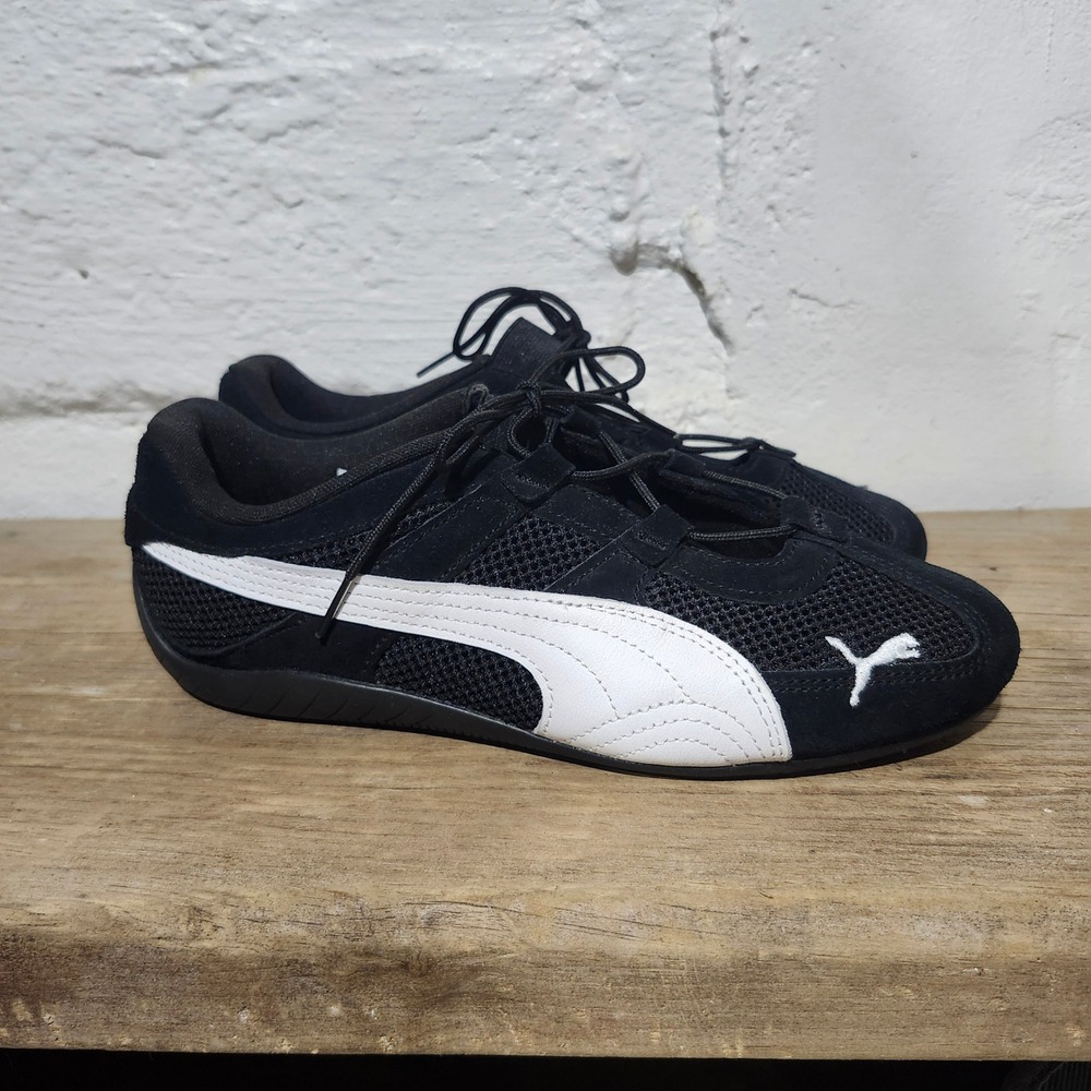 Puma Womens Black White Suede Mesh Racing Flats Ballet Sneakers Size 8.5 Trendy